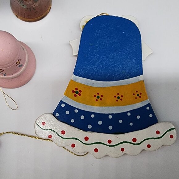 Vintage Lot of 14  Wooden Christmas Bell Hanging Ornaments Set - Picture 8 of 8